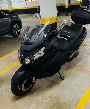 DAFRA MAXSYM 400i 